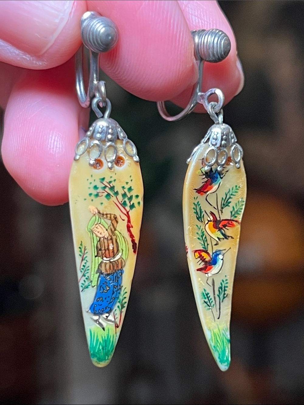 Vintage Persian Handpainted Mother of Pearl Shell Dangle Screwback Earrings